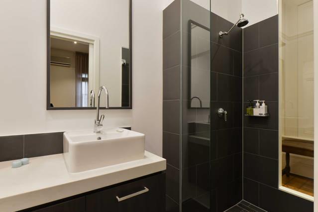 Waratah Stay - A Boutique Experience Melbourne Room photo